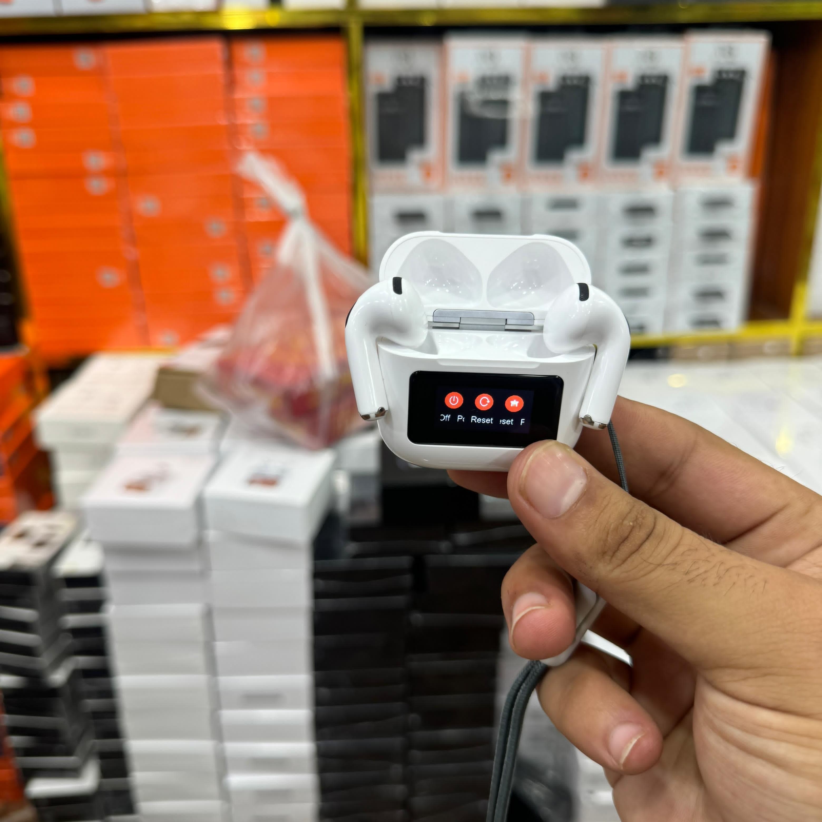 AirPods Pro 3 with LCD Display, 3D Sound & Active Noise Cancelling